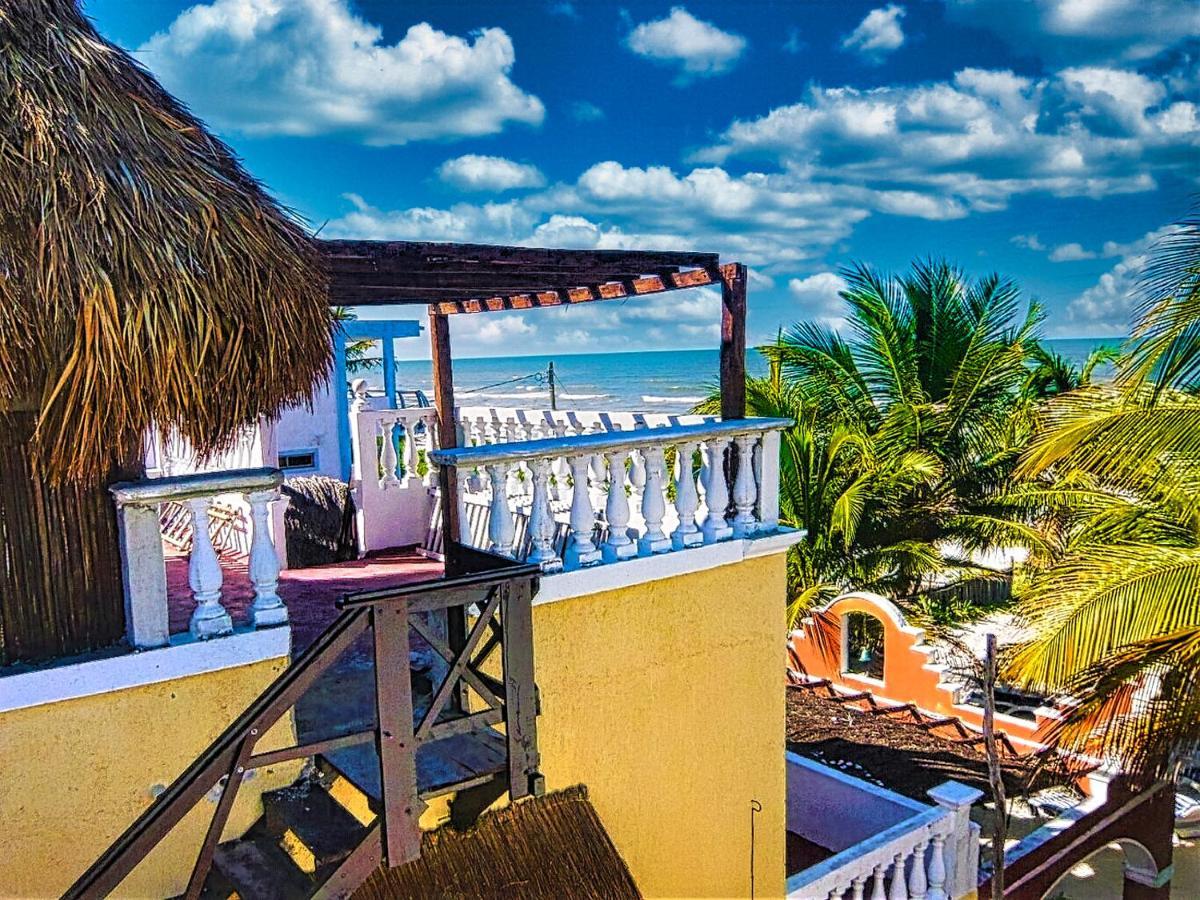 Beachfront Casa Maya Lodge El Cuyo Eksteriør bilde